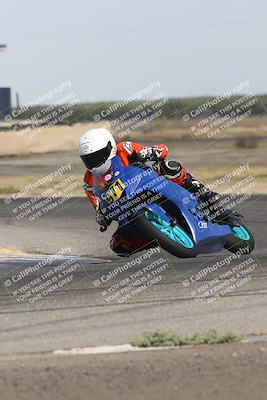 media/Sep-07-2024-Pacific Track Time (Sat) [[9bb89f5e83]]/A group/Phone Wall Paper 1000am/